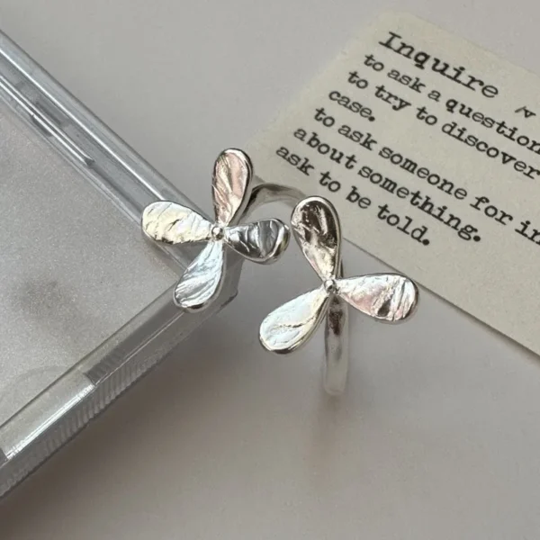 S925 Sterling Silver Niche Design Sense Small Flower Texture Ring Simple Ring Wholesale