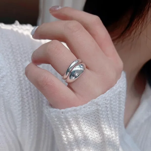S925 Sterling Silver Irregular Wave Ring Women's Ins Niche Design Minimalist Style Stackable Glossy Geometric Ring