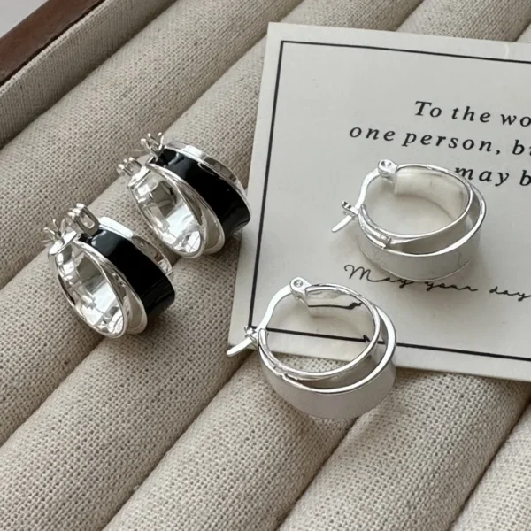 S925 Sterling Silver Korean Version Niche Design Sense Drop Glaze Retro Ear Buckle Simple Fashion Earrings Wholesale 41ES32