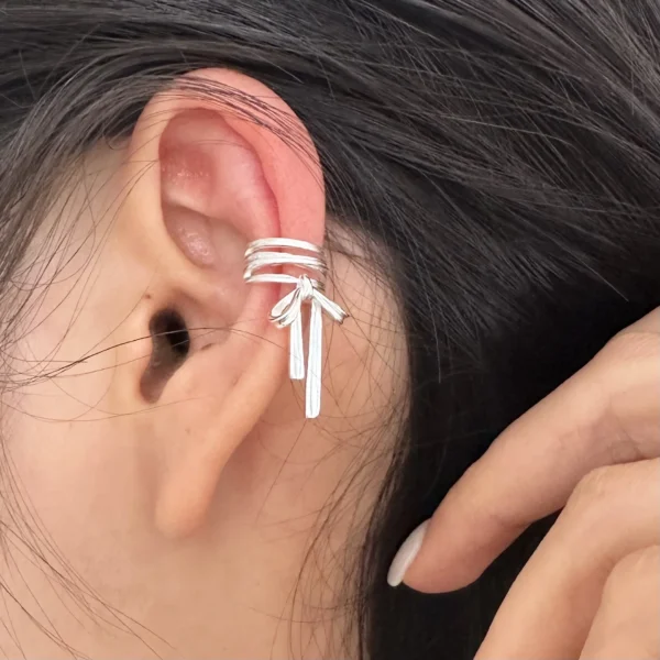925 Sterling Silver Bow Ribbon Ear Clips Female Simple Celebrity Temperament Without Ear Piercings Earbone Clips Earrings