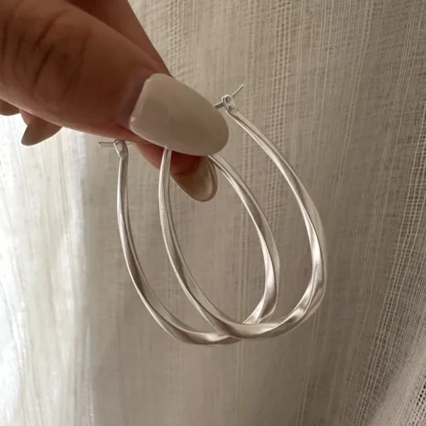 S925 Sterling Silver Korean Niche Design Sense U-shaped Matte Retro Wind Simple Fashion Ear Buckle Real Factory Wholesale