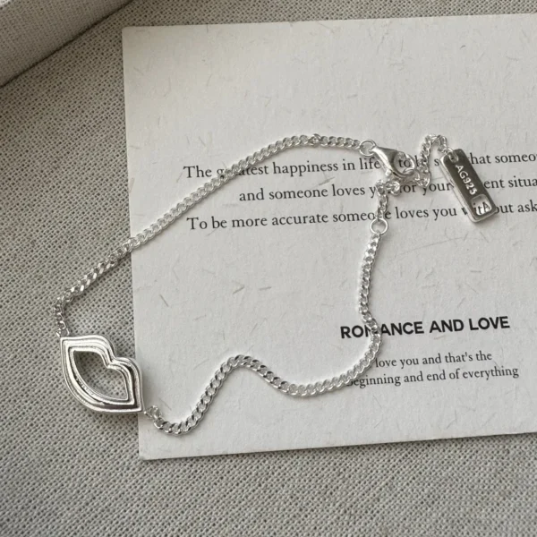 S925 Sterling Silver Korean Version Niche Design Sense Lip Basic Bracelet Simple First Jewelry Wholesale Real Silver Factory