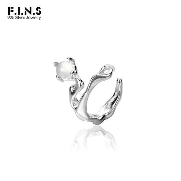 F.I.N.S 1PC White Agate 100% Sterling Silver Clip Earrings without Holes Ear Cuff Catilage Pendientes Plata 925 Fine Jewelry