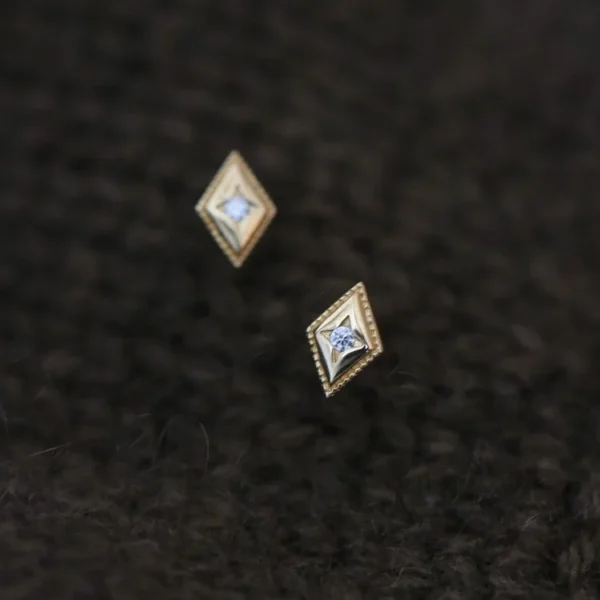 S925 Sterling Silver 18K Gold Plated Rhombus Zircon Earrings for Women Minimalist Luxury Star Sparkle Everyday Stud Ear Jewelry