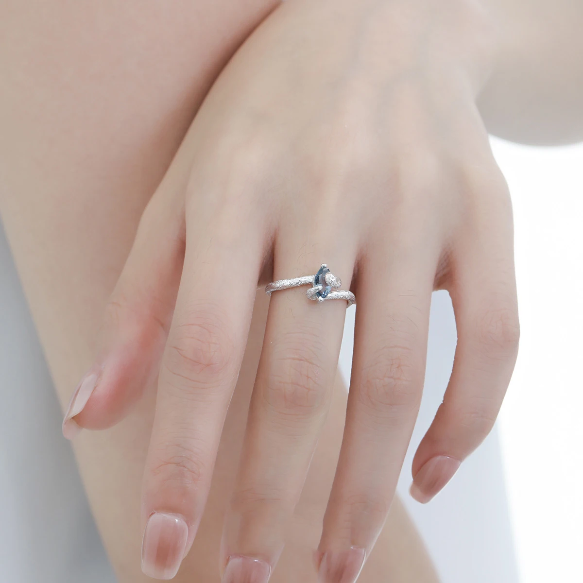 F.I.N.S Brushed Snake Blue Zirconia S925 Sterling Silver Ring Open Adjustable Index Mid Finger Hypoallergenic Fine Jewelry - Image 3