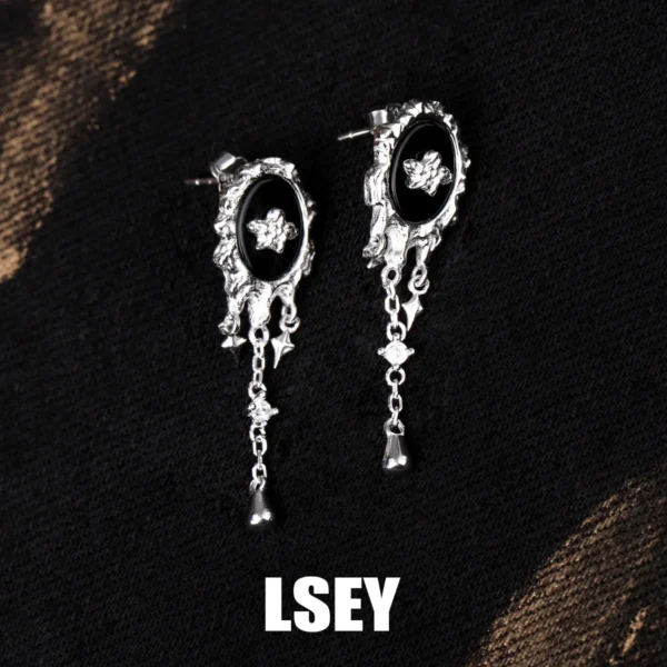 Minimalist S925 Sterling Silver Black agate liquid, niche personality, high-end sense, versatile temperament stud earrings