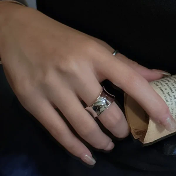 kf-S3fcf03bf2b9149a78f0e57bbc808e022E