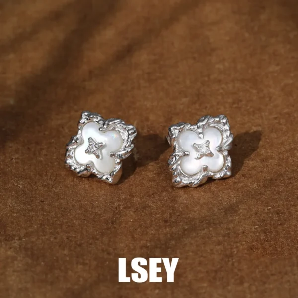 Minimalist 100% S925 Sterling Silver Loved White Shell Stud Earrings For Women Anniversary Party Birthday Gift Fine Jewelry