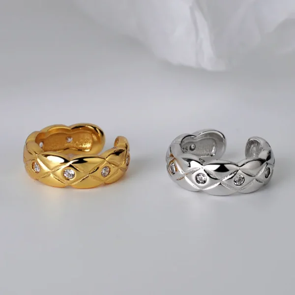 MLKENLY Simple S925 sterling silver woven ear clip for women's ins without ear holes and diamond studded ear cuff