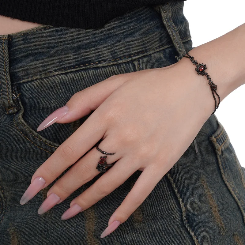 MLKENLY Exclusive design S925 sterling silver black rose fashionable and versatile flower bracelet - Image 2