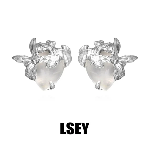 Minimalist S925 Sterling Silver Ins cool style, high-end temperament, butterfly water droplet, white agate Stud Earrings