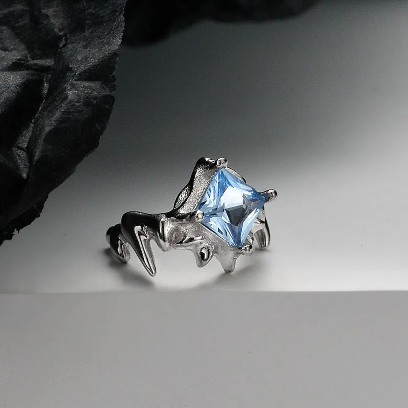 Dark blue zircon ear bone clip advanced sense ear hole free S925 sterling silver thorn texture square drill ear clip female - Image 3