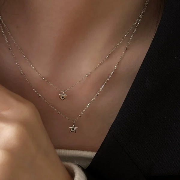 Korean version of S925 sterling silver necklace light luxury niche star love ultra-fine clavicle chain for women stacked black zircon necklace