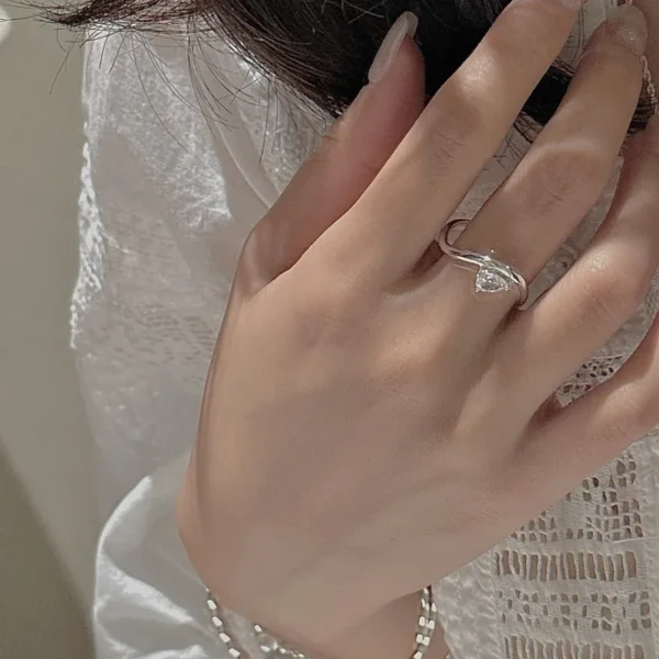 kf-S3b4ac405b1e24330a72c2ed915bf4fbeX